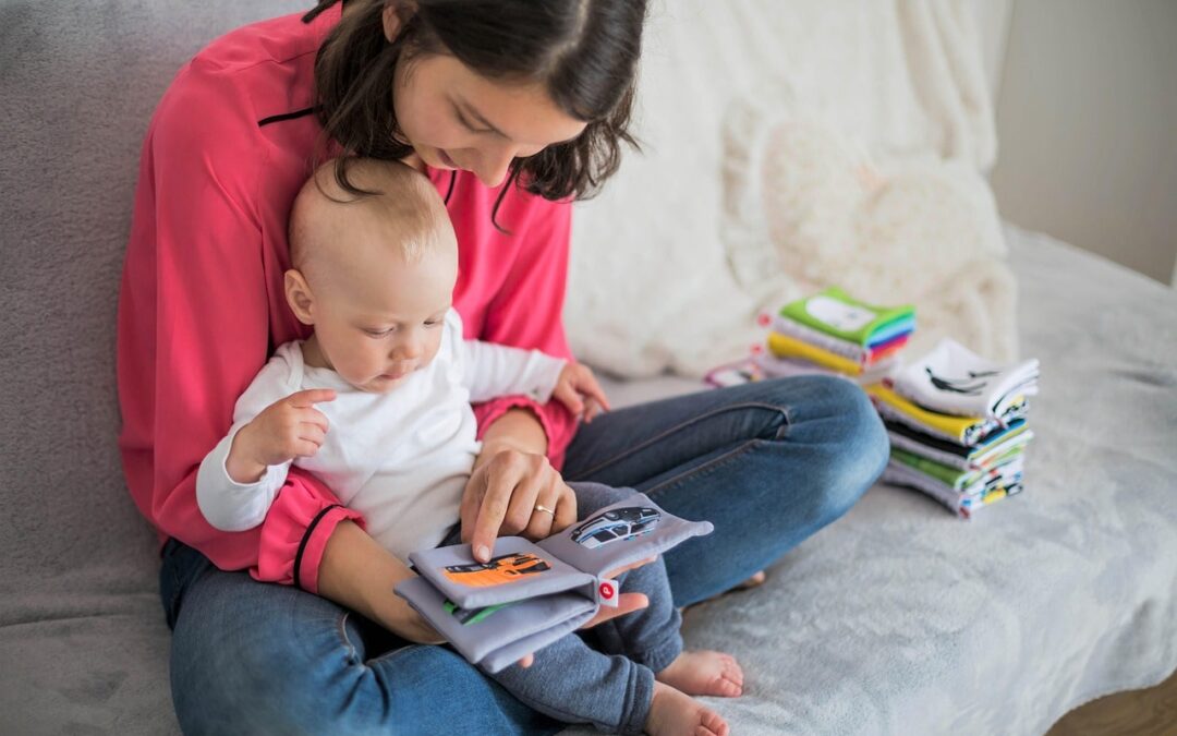 Proč je chůva na plný úvazek stále častější volbou rodin?